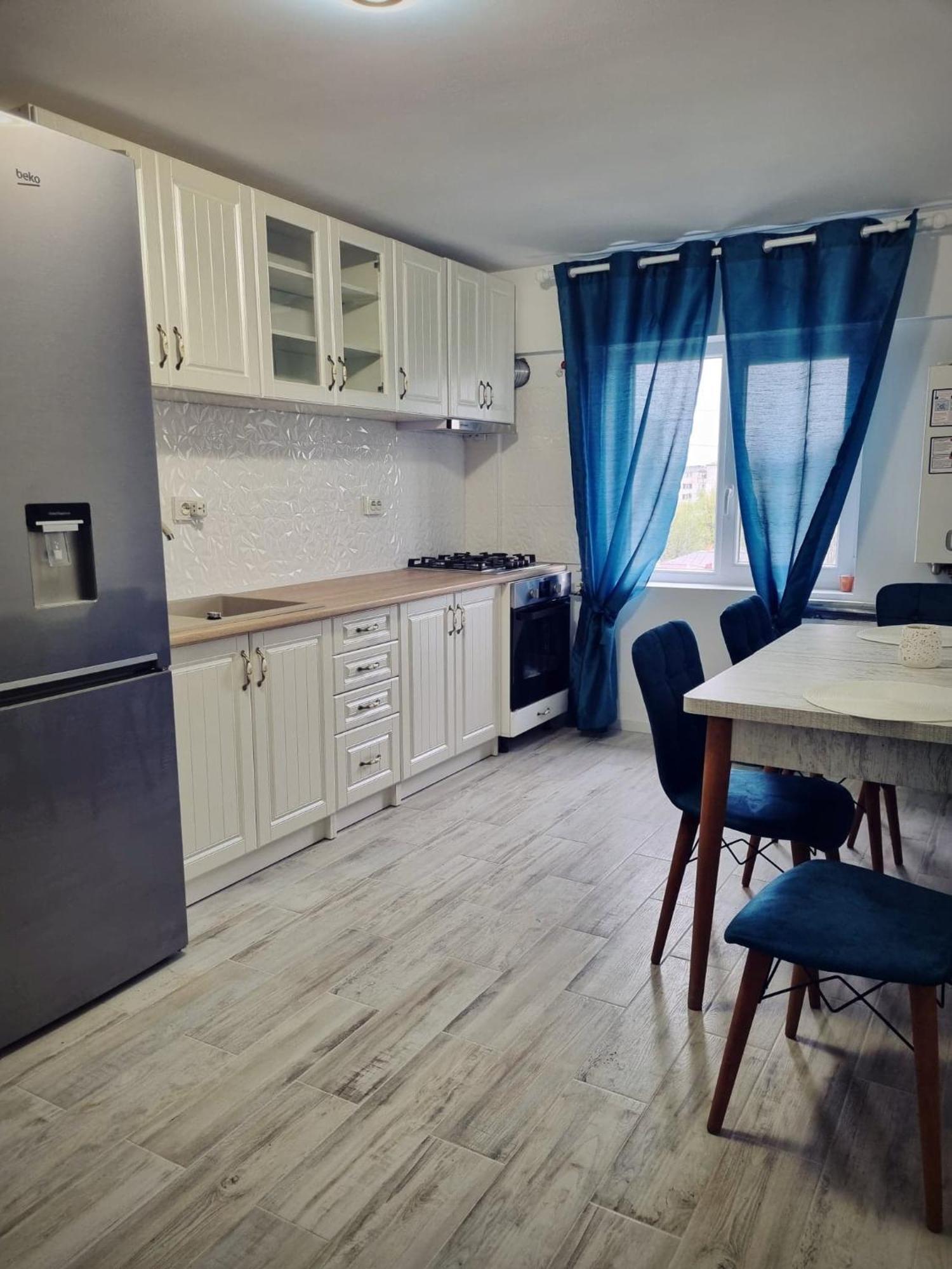 Luxurious Apartment With 3 Rooms And 2 Bathrooms In Corabia Kültér fotó